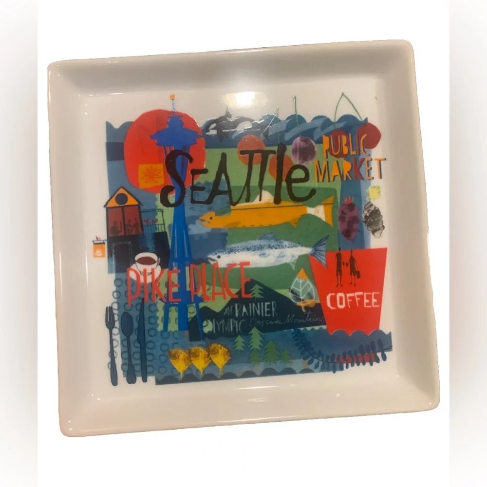 Crate & Barrel ROAD TRIP Seattle Washington Trinket Snack Plate Dish Travel